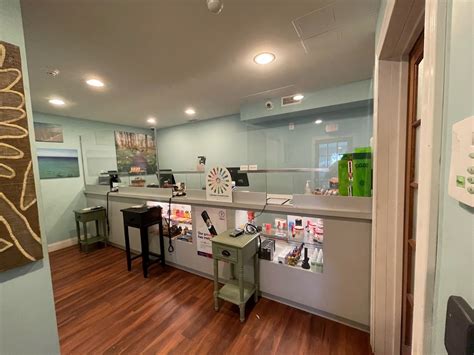 Southern ct wellness - A cannabis dispensary in Milford, Connecticut that sells medical and recreational cannabis products and accessories. Rated 4.9/5.0 by 5 reviews, it offers a variety of flowers, concentrates, vape cartridges, lotions and more. Open seven days a week with store hours from 9 AM to 8 PM. 